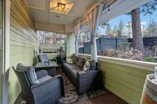 2398 NW Lemhi Pass Dr, Bend, OR 97703 - Photo 37