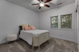 2398 NW Lemhi Pass Dr, Bend, OR 97703 - Photo 25