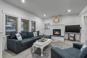 2398 NW Lemhi Pass Dr, Bend, OR 97703 - Photo 13