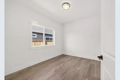 3723 Ford Drive, Medford, OR 97504 - Photo 49