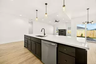 3723 Ford Dr, Medford, OR 97504 - Photo 27