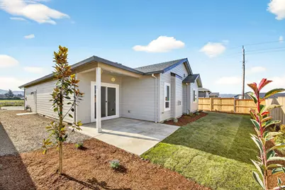 3723 Ford Drive, Medford, OR 97504 - Photo 9