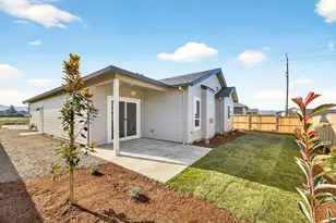 3723 Ford Dr, Medford, OR 97504 - Photo 9