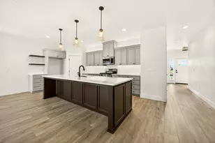 3723 Ford Dr, Medford, OR 97504 - Photo 21