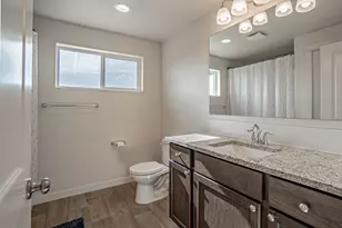 3529 Carlin Dr, Medford, OR 97504 - Photo 23