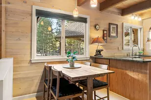 57532 Tamarack Ln, Sunriver, OR 97707 - Photo 5