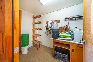 408 Oak Grove Rd, Medford, OR 97501 - Photo 53