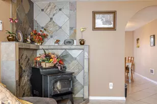 2142 NE Monterey Ave, Bend, OR 97701 - Photo 7