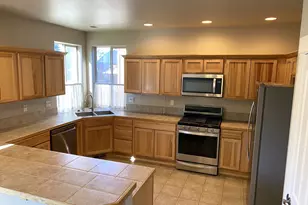 61725 SE Daly Estates Dr, Bend, OR 97702 - Photo 7