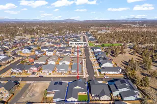 20811 Beaumont Dr, Bend, OR 97701 - Photo 31