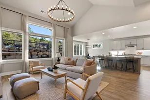 60836 SW Headwaters Loop, Bend, OR 97702 - Photo 7