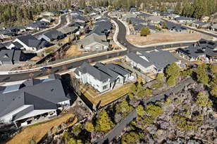 60836 SW Headwaters Loop, Bend, OR 97702 - Photo 67