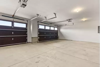 60836 SW Headwaters Loop, Bend, OR 97702 - Photo 51