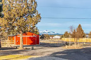 18025 2nd Ave, Bend, OR 97703 - Photo 1