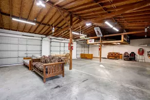 18025 2nd Ave, Bend, OR 97703 - Photo 33