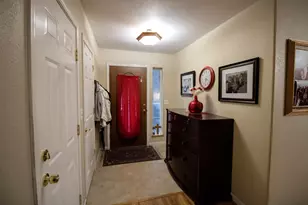 157 N Junction Ave, Cave Junction, OR 97523 - Photo 7