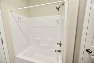 4729 S Pacific Hwy, Phoenix, OR 97535 - Photo 17