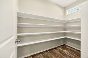 4729 S Pacific Hwy, Phoenix, OR 97535 - Photo 11