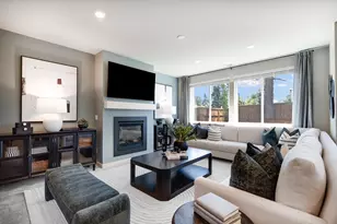 63214 NE Carly Ln, Bend, OR 97701 - Photo 9