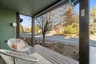 2917 NE Purcell Blvd, Bend, OR 97701 - Photo 37