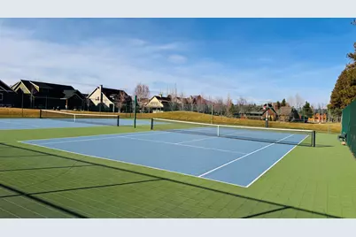 353 S Pine Meadow Street #8, Sisters, OR 97759 - Photo 37