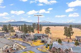 353 S Pine Meadow St, Sisters, OR 97759 - Photo 3