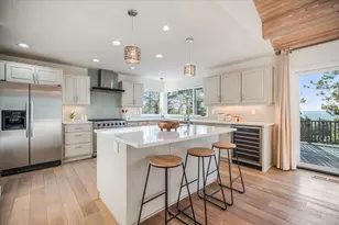 1295 NW City View Dr, Bend, OR 97703 - Photo 13