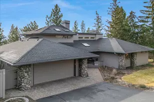 1295 NW City View Dr, Bend, OR 97703 - Photo 43