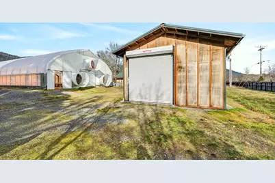 [Address not provided], Williams, OR 97544 - Photo 35