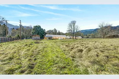 [Address not provided], Williams, OR 97544 - Photo 11