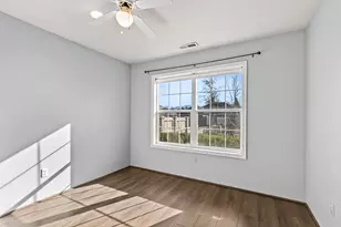 672 Shadow Wood Dr, Medford, OR 97501 - Photo 13