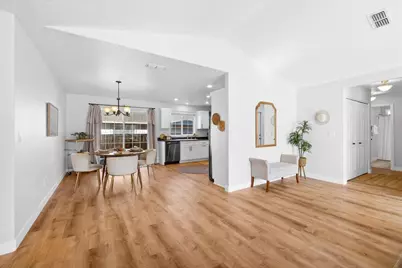 608 SE Liberty Drive, Grants Pass, OR 97527 - Photo 19