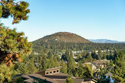 3385 NW Eighteenth Fairway Place, Bend, OR 97703 - Photo 13