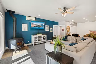 18781 E Evans Creek Rd, Rogue River, OR 97537 - Photo 25