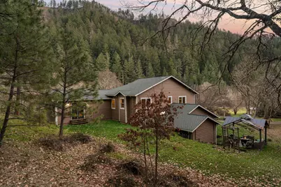 18781 E Evans Creek Road, Rogue River, OR 97537 - Photo 101