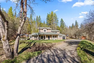 18781 E Evans Creek Road, Rogue River, OR 97537 - Photo 15