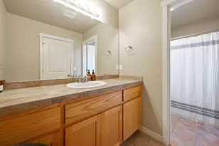 633 SE Glengarry Place, Bend, OR 97702 - Photo 25