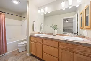 633 SE Glengarry Place, Bend, OR 97702 - Photo 27