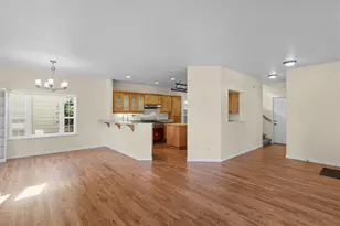 369 Meadow Dr, Ashland, OR 97520 - Photo 7