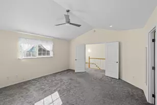 369 Meadow Dr, Ashland, OR 97520 - Photo 19