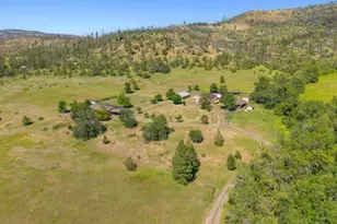 800 Hillandale Cir, Eagle Point, OR 97524 - Photo 17
