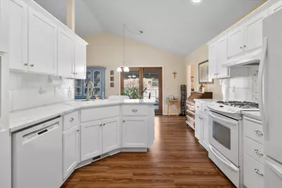 2365 NE Lakeridge Drive, Bend, OR 97701 - Photo 11