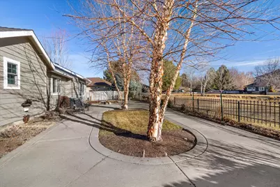 2365 NE Lakeridge Drive, Bend, OR 97701 - Photo 27