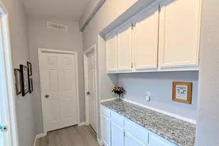 1188 NE 27th St, Bend, OR 97701 - Photo 23