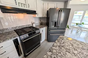 1188 NE 27th St, Bend, OR 97701 - Photo 7