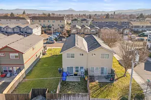 7833 Phaedra Ln, White City, OR 97503 - Photo 17