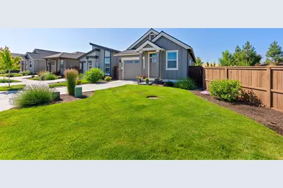 3859 NE Oakside Loop, Bend, OR 97701 - Photo 17