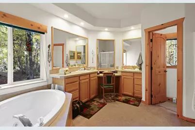 24850 Westside Road, Klamath Falls, OR 97601 - Photo 29