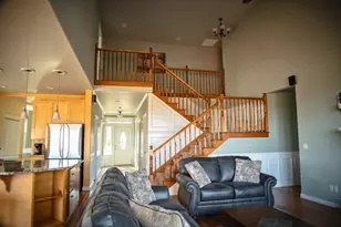 3995 SW Salmon Ave, Redmond, OR 97756 - Photo 9