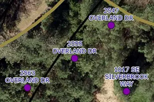 2555 SE Overland Dr, Grants Pass, OR 97527 - Photo 1